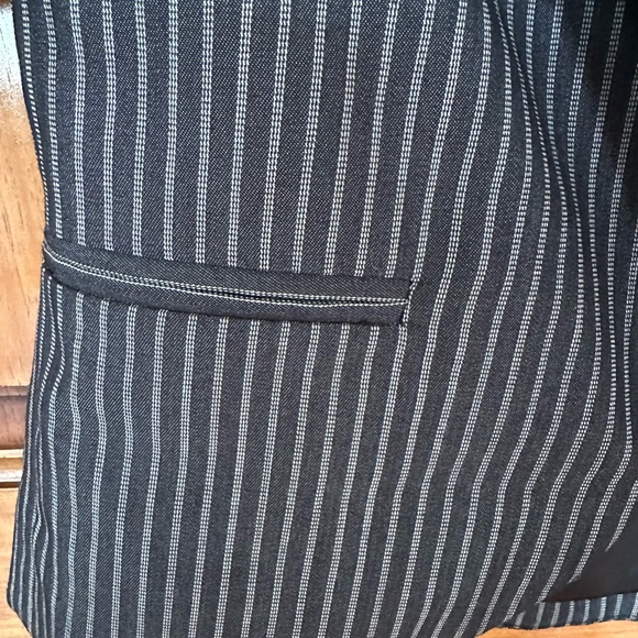 Necessary Objects Blazer in Size S - Picture 4 of 7